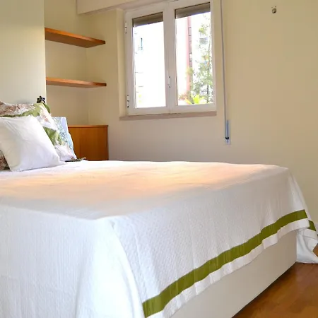 Apartmán In One Flat - Pool, Parking & Nomad