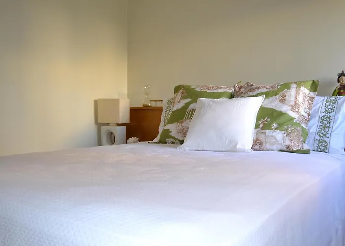 In One Flat - Pool, Parking & Nomad