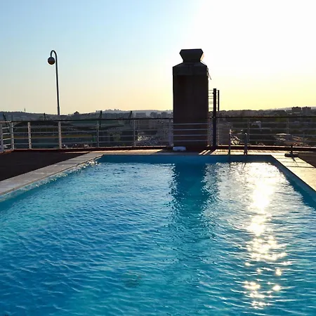 In One Flat - Pool, Parking & Nomad * Lisboa