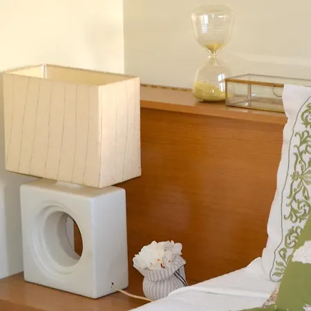 In One Flat - Pool, Parking & Nomad Apartment Lisbon