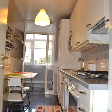 In One Flat Apartman Lisboa